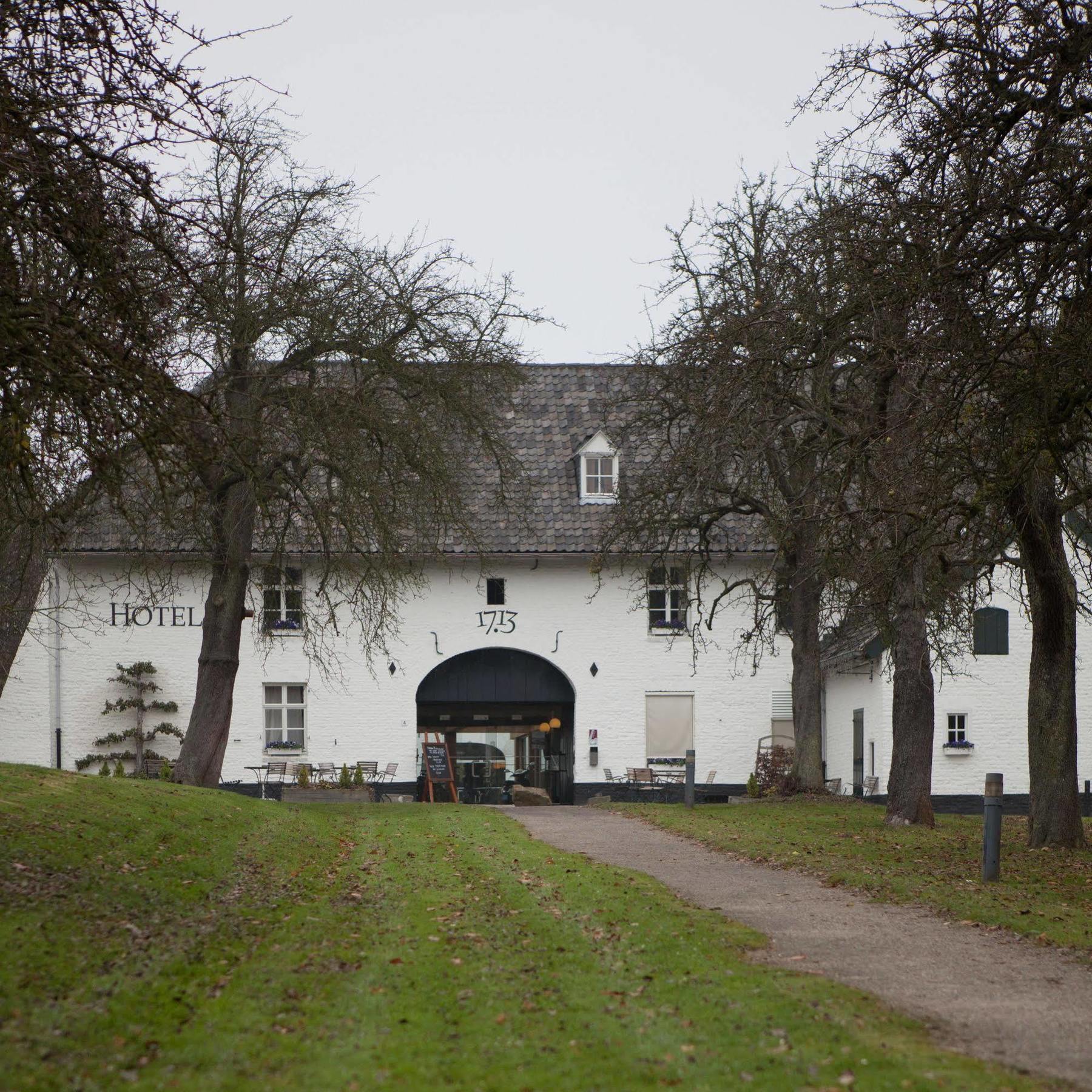 Fletcher Hotel-Restaurant Kasteel Erenstein Керкраде Экстерьер фото